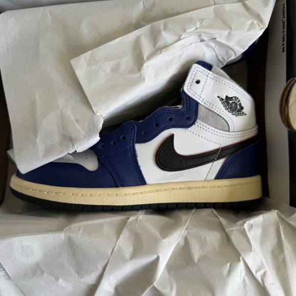 Air Jordan 1 Retro High OG GS “Rare Air” Deep Royal Blue Size 1Y - Picture 5 of 16